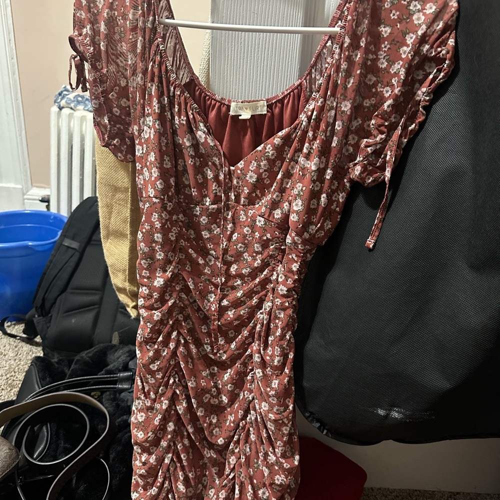 Women’s dress